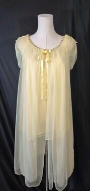 Vintage Van Raalte Yellow Sheer Lace Robe Gown Set Chiffon Small